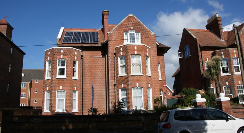 One Helena Road Serviced Apartments Southsea Dış mekan fotoğraf